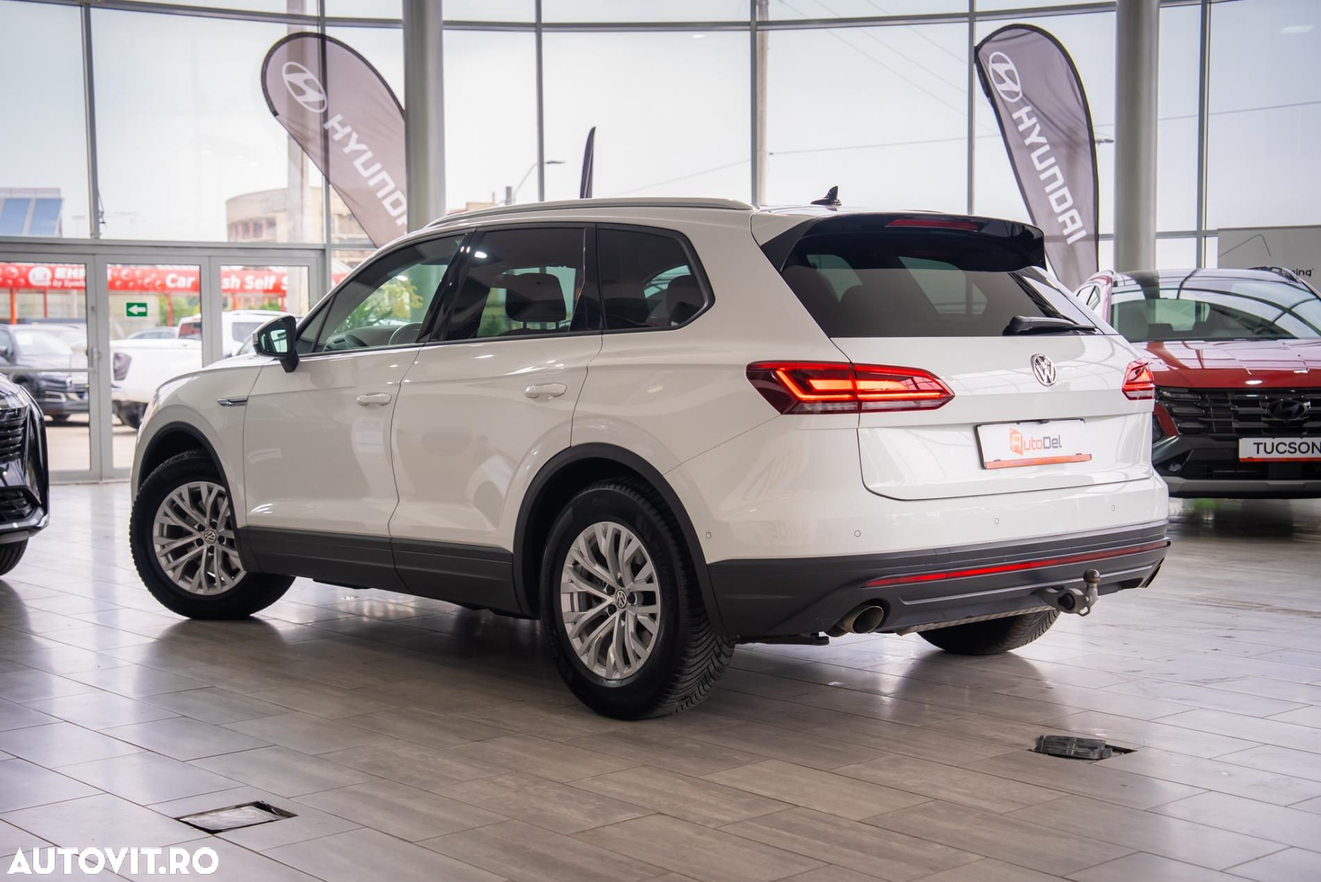 Volkswagen Touareg 3.0 V6 TDI 4Motion DPF Automatik - 3