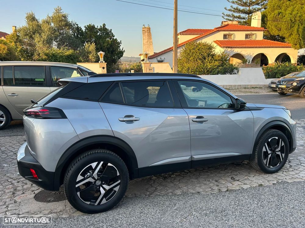 Peugeot 2008 - 8