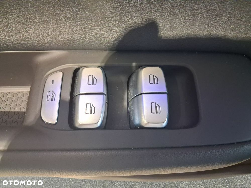 Chery Tiggo 8 - 10
