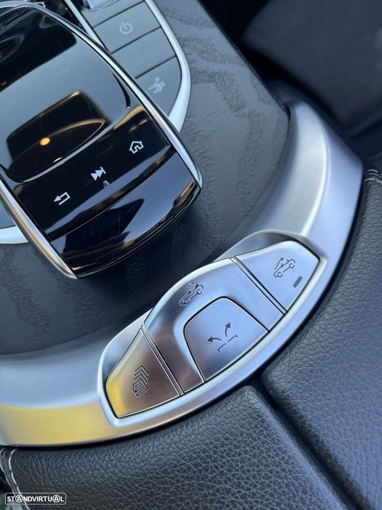 Mercedes-Benz C 220 d Cabrio AMG Line Aut. - 21