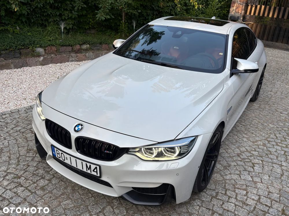 BMW M4 - 4
