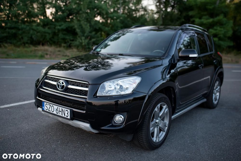 Toyota RAV4 2.2 D-CAT X - 1