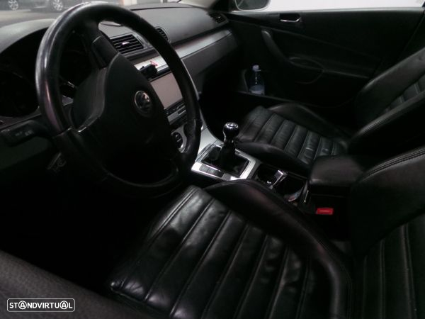 Para Peças Volkswagen Passat (3C2) - 5