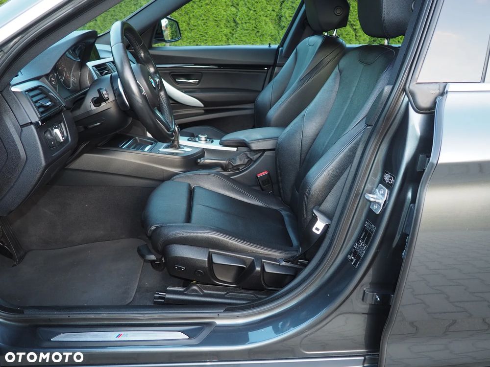 BMW 3GT 335i M Sport - 27