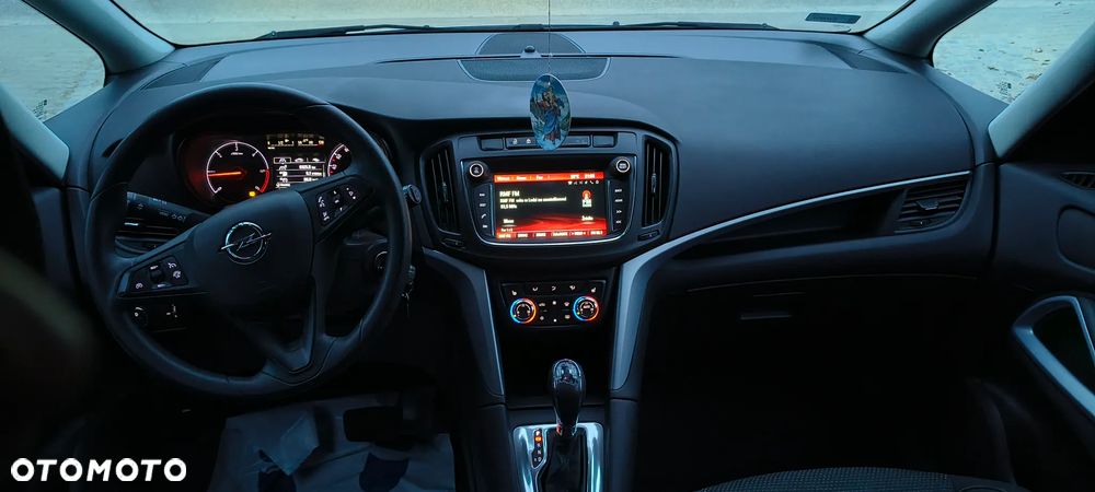 Opel Zafira 2.0 CDTI Automatik Active - 13