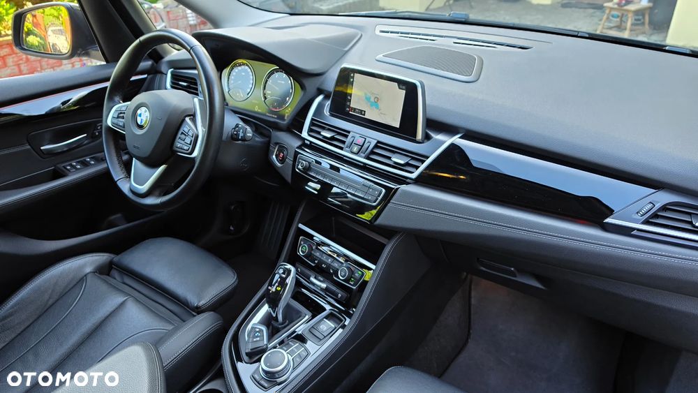 BMW Seria 2 218d GT Luxury Line - 11