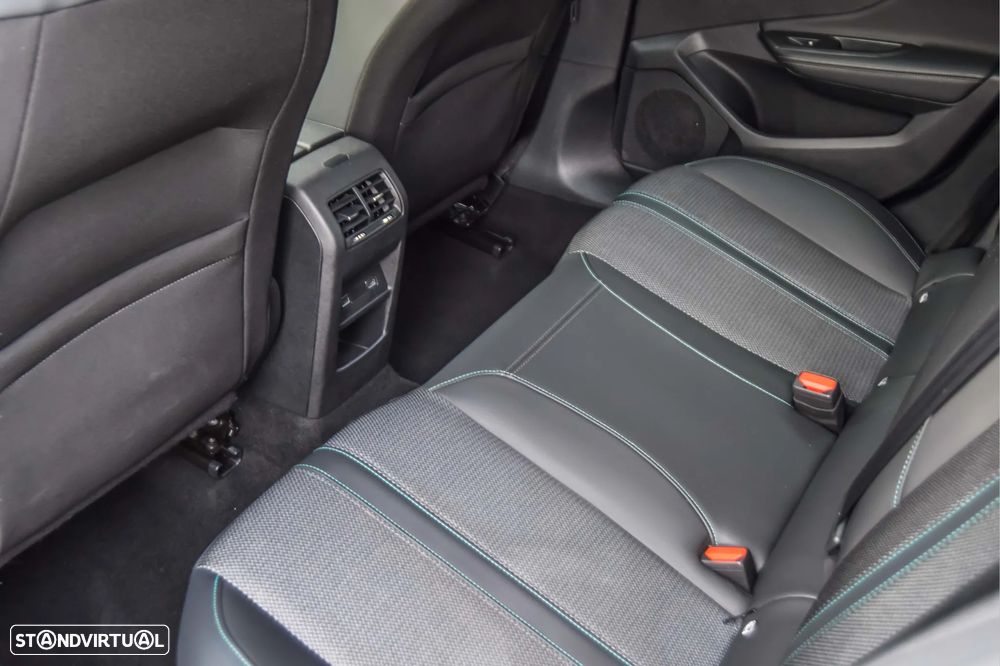 Peugeot 308 1.2 PureTech Allure - 12