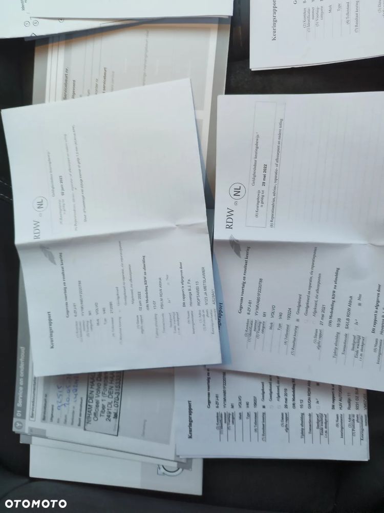 Volvo V40 D4 Drive-E R-Design Summum - 36