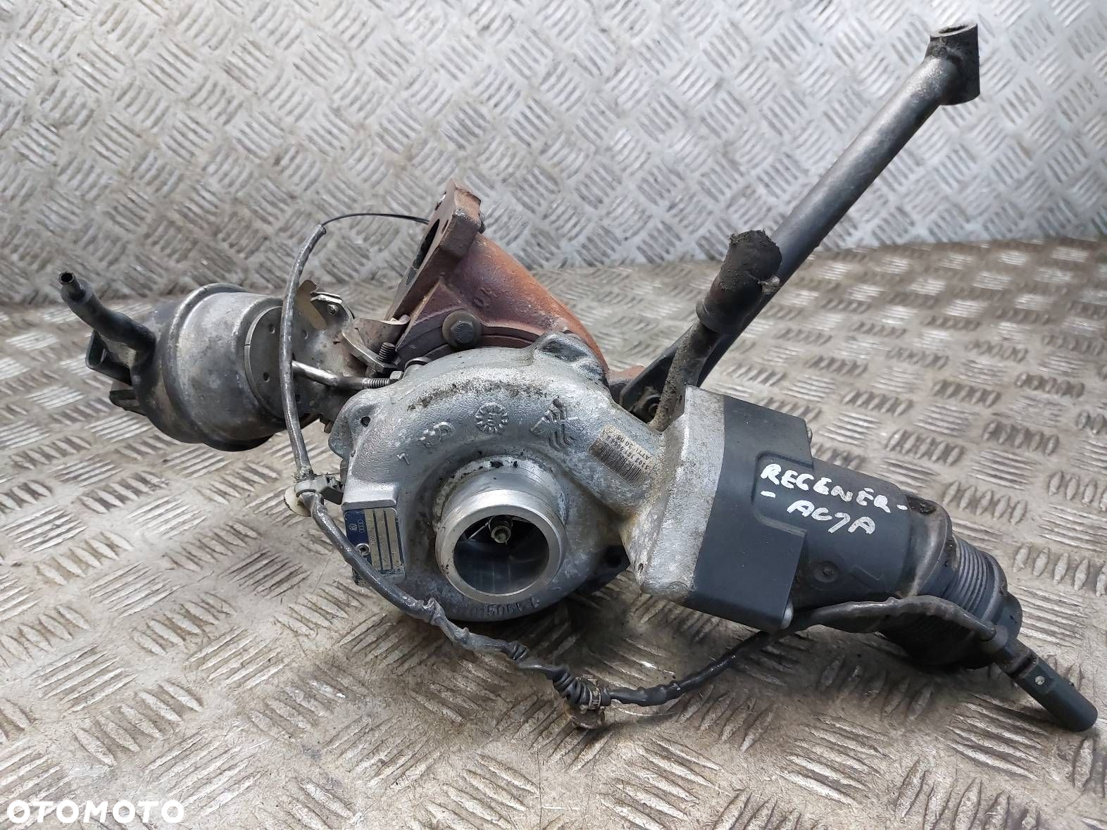 TURBOSPRĘŻARKA TURBINA USZKODZONA AUDI A4 B8 2.0 TDI 03L145702D - 3