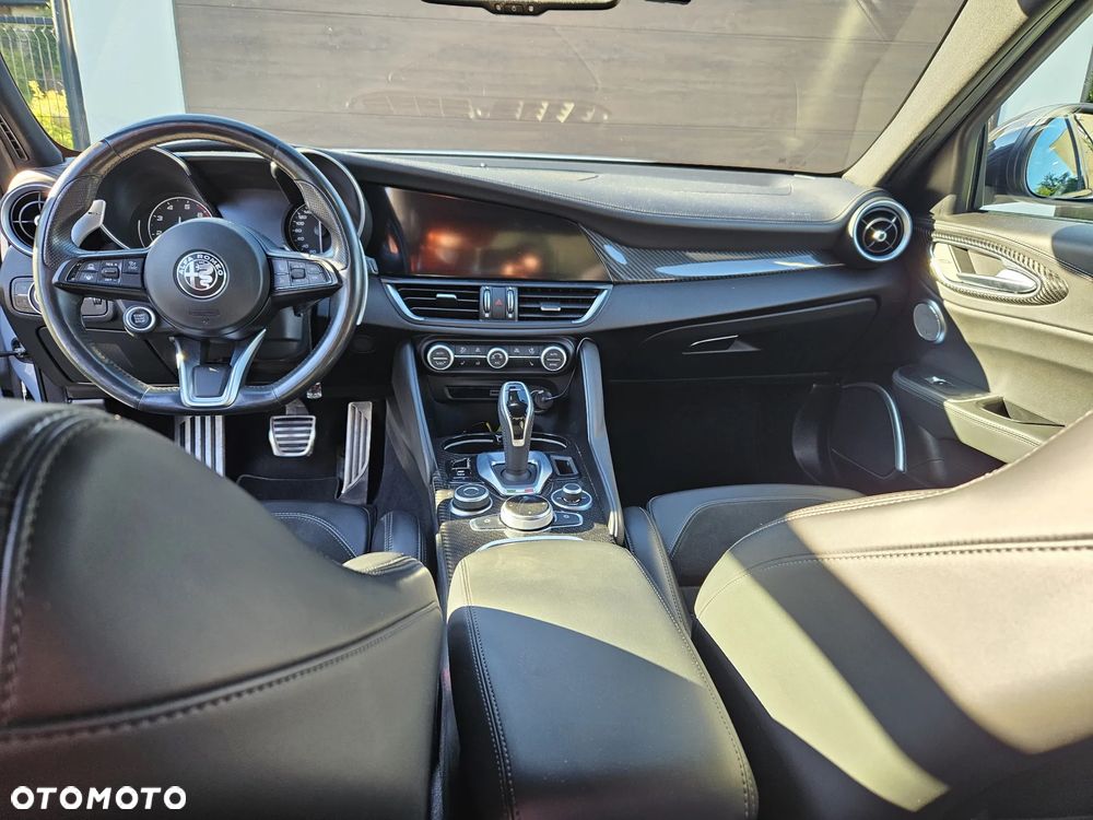 Alfa Romeo Giulia 2.0 Turbo Veloce TI Q4 - 15