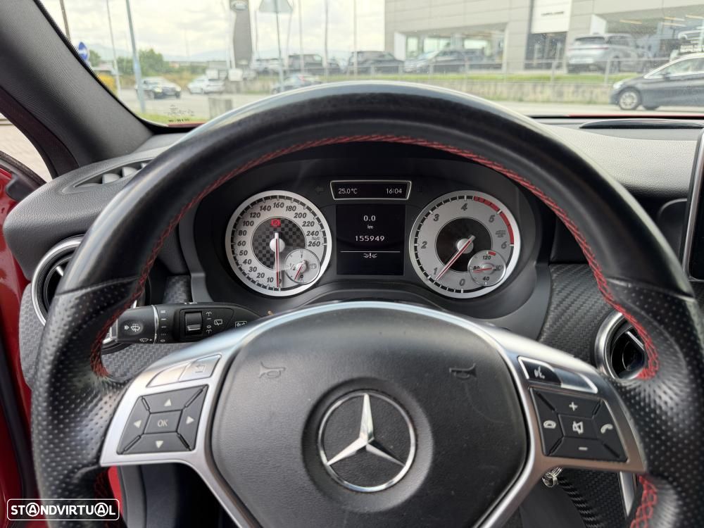 Mercedes-Benz A 180 d AMG Line - 11