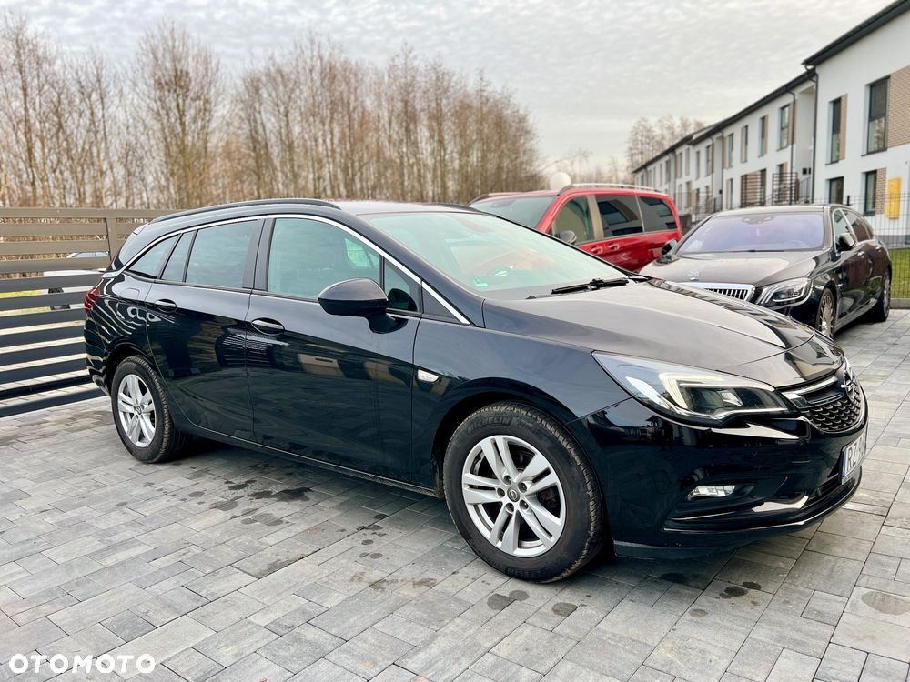 Opel Astra 1.4 Turbo Start/Stop Business - 11