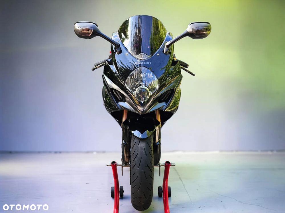 Suzuki GSX-R - 7