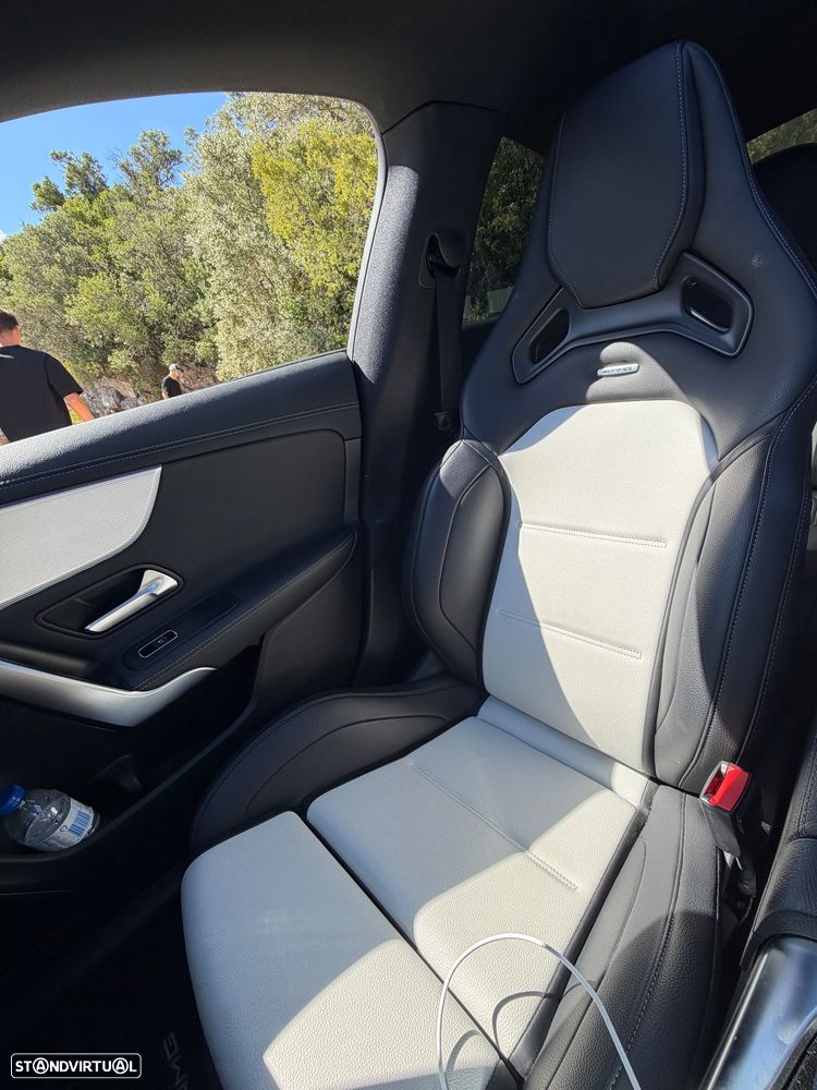 Mercedes-Benz CLA 35 AMG 4Matic - 11
