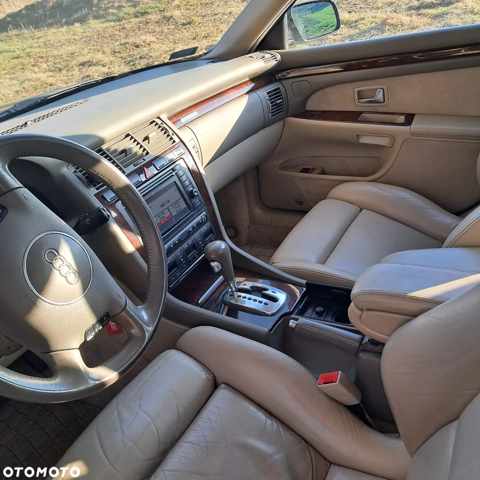 Audi A8 4.2 Quattro - 21