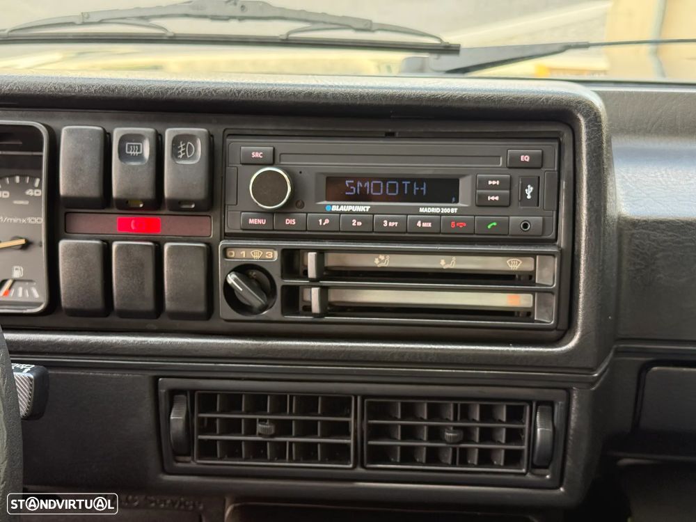 VW Golf 1.3 GL - 9