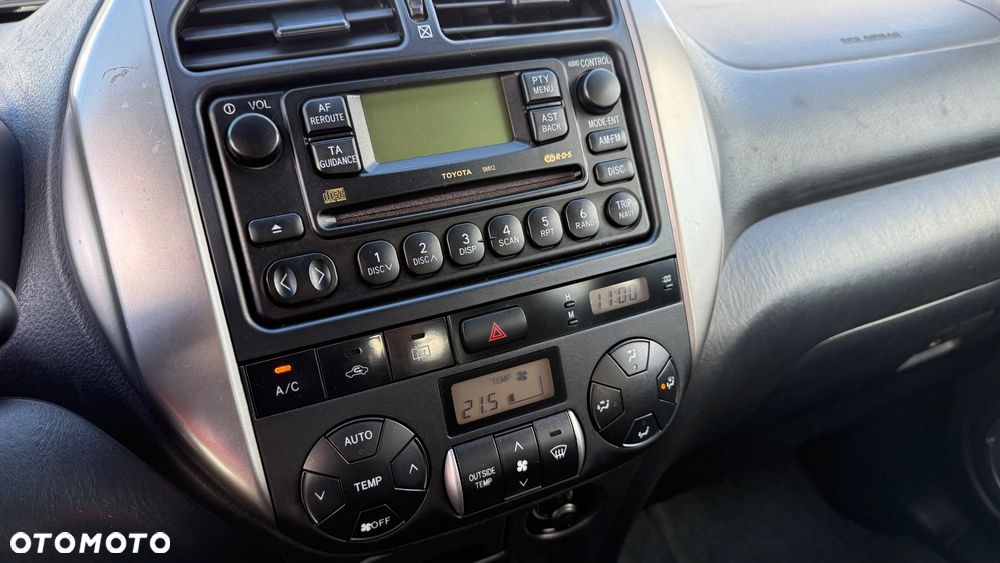 Toyota RAV4 2.0 VVT-i 4x4 - 12