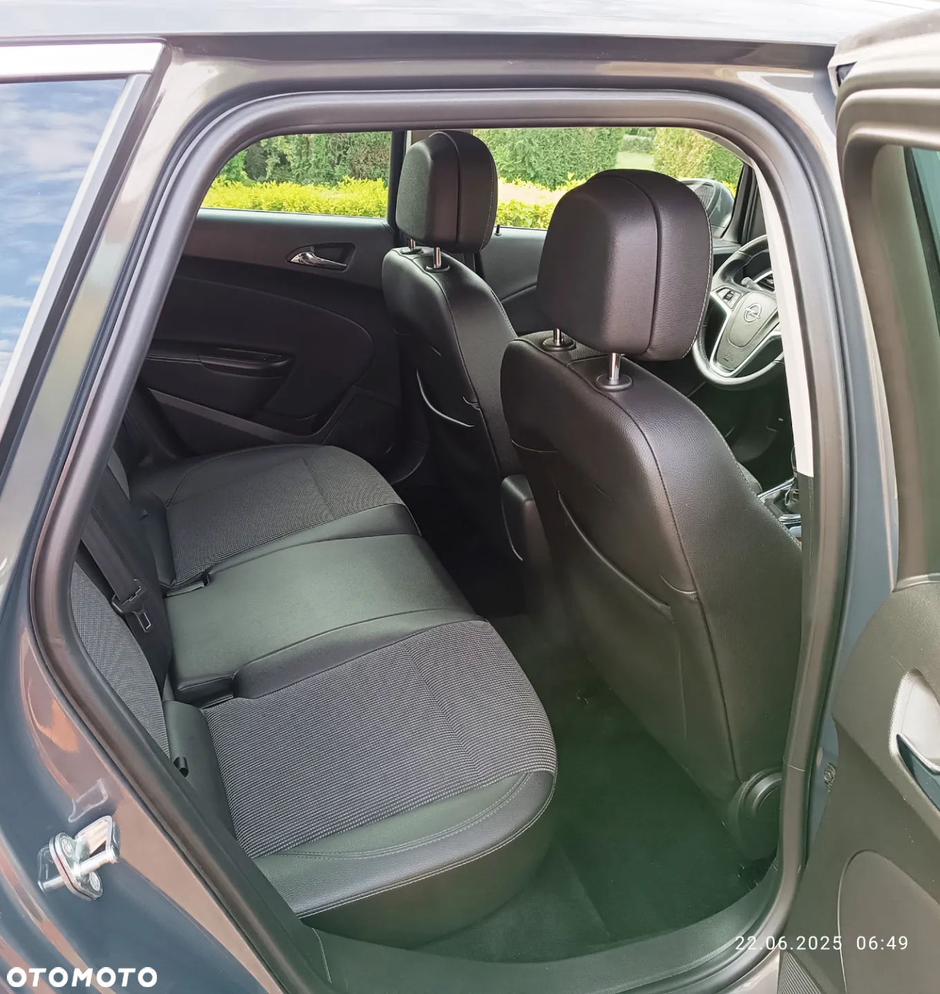 Opel Astra 1.4 Turbo Sports Tourer - 12