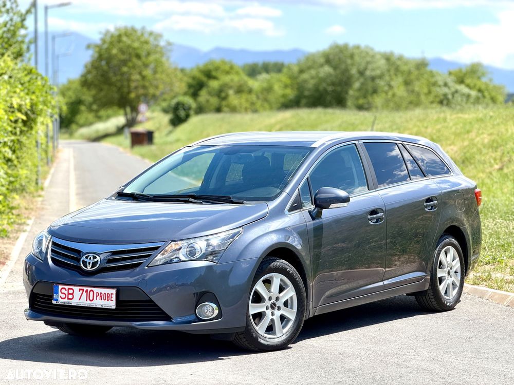 Toyota Avensis 2.0 D-4D Edition - 1