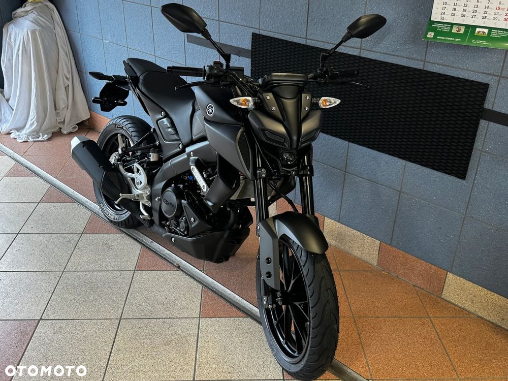 Yamaha MT - 4