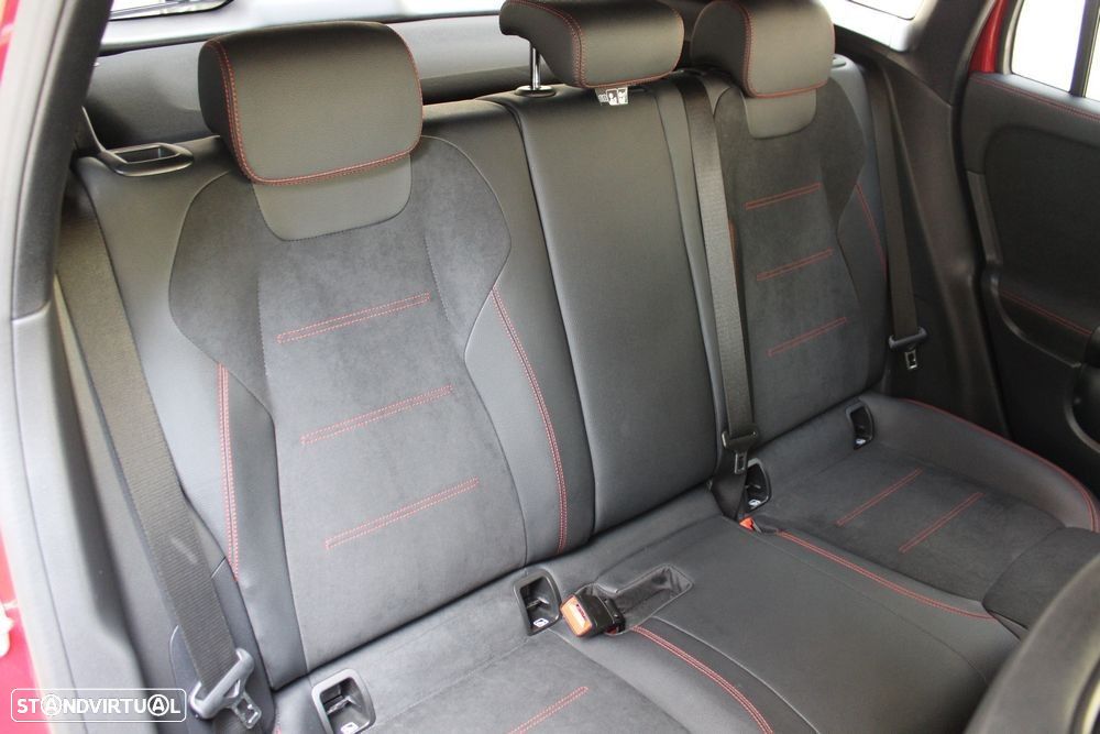 Mercedes-Benz GLA 250 e 8G-DCT AMG Line - 26