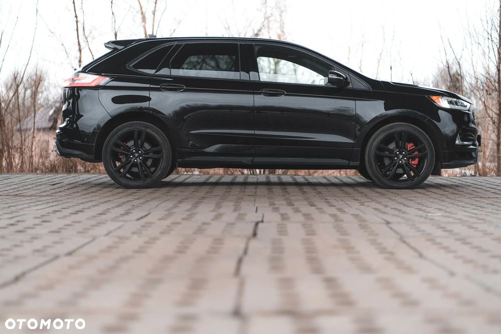 Ford Edge - 10