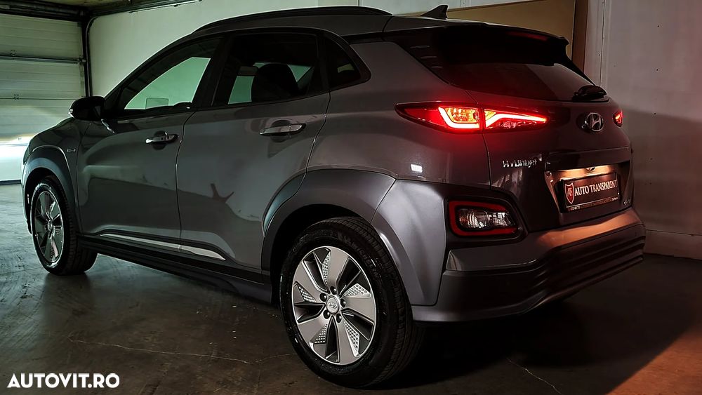 Hyundai KONA Business - 35