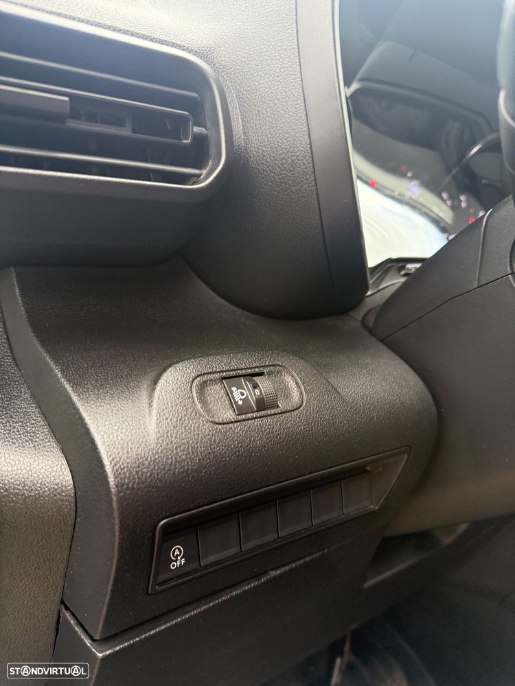 Citroën Berlingo 3 L 1.6 - 17