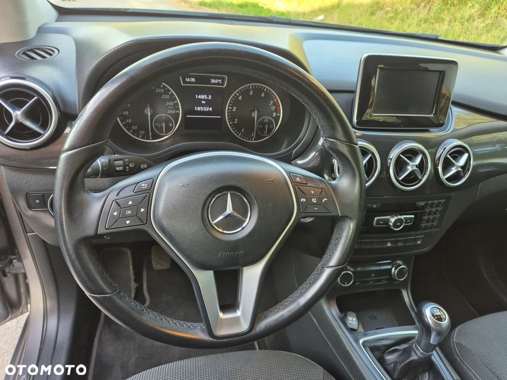 Mercedes-Benz Klasa B - 16