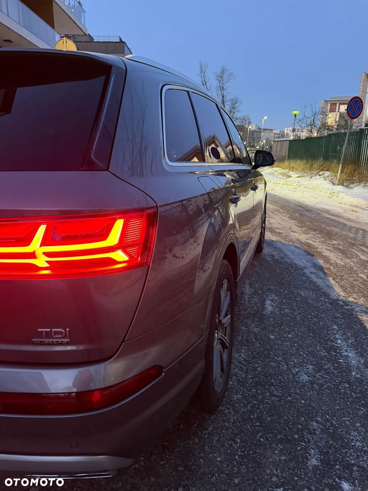 Audi Q7 - 17