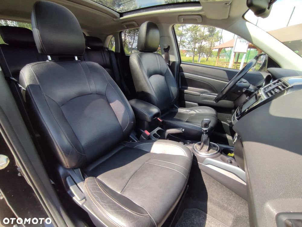 Mitsubishi ASX - 15