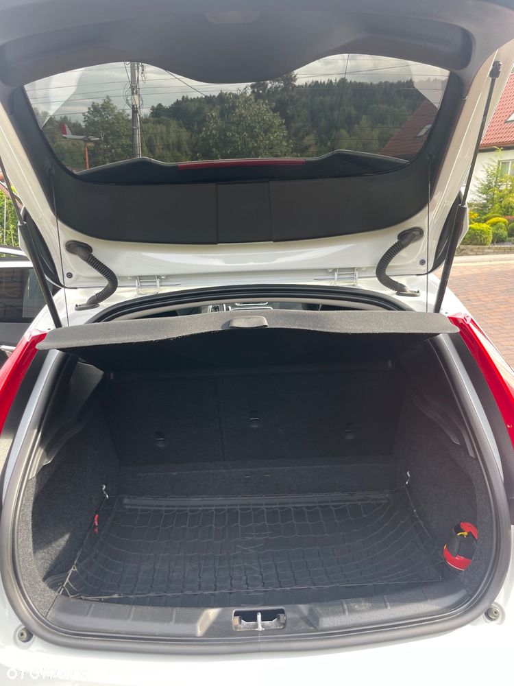 Volvo V40 D2 Drive-E Inscription - 21