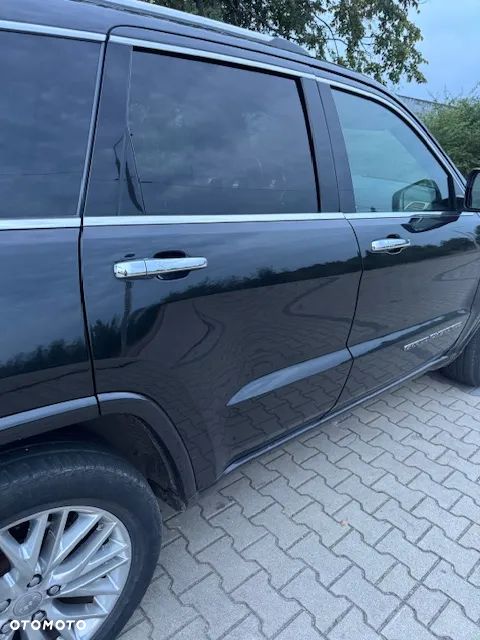 Jeep Grand Cherokee WK2 drzwi prawy tył kolor PXJ