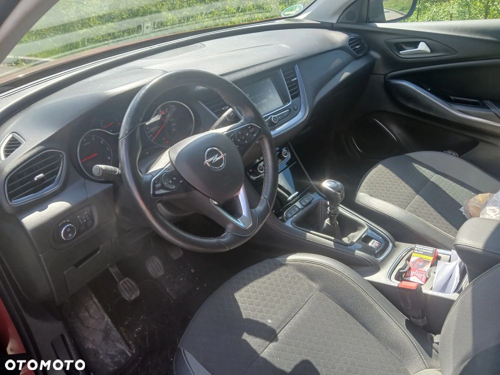 Opel Grandland X 1.2 Start/Stop Design Line - 5