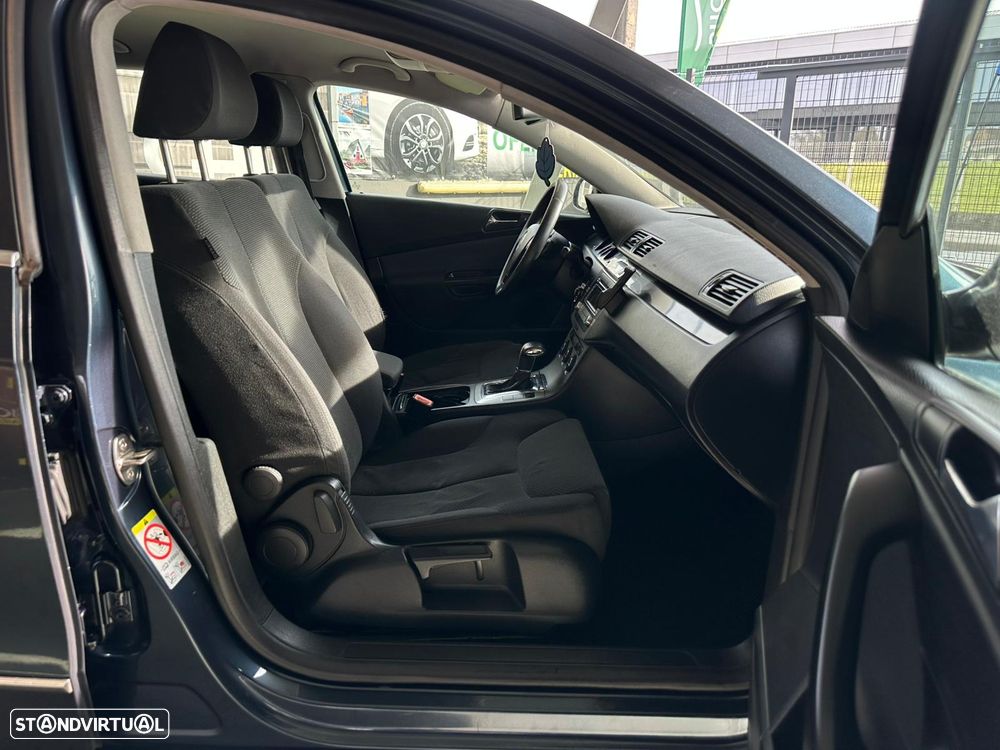 VW Passat 2.0 TDI Confortline - 6