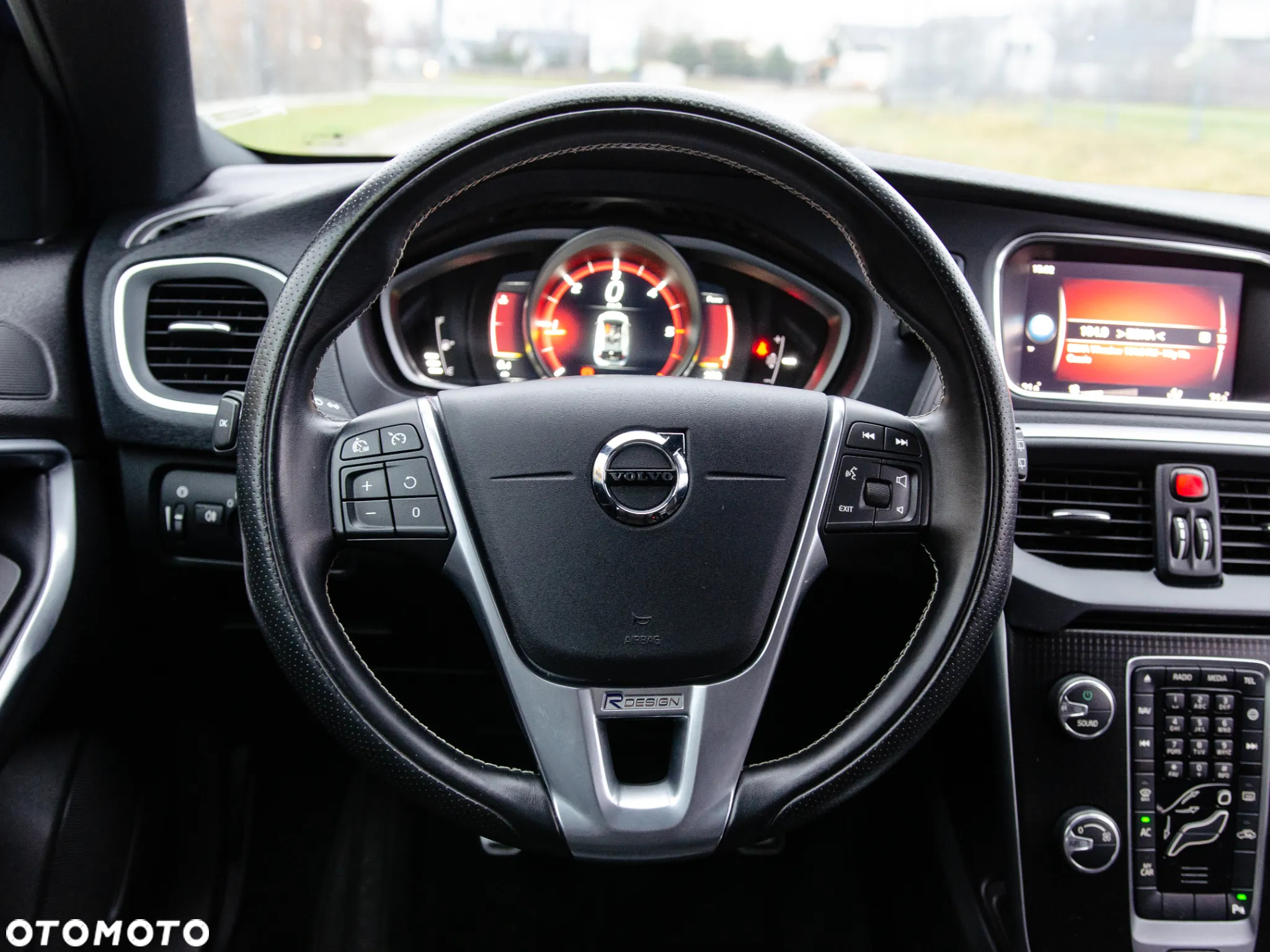 Volvo V40 D2 RDesign - 25