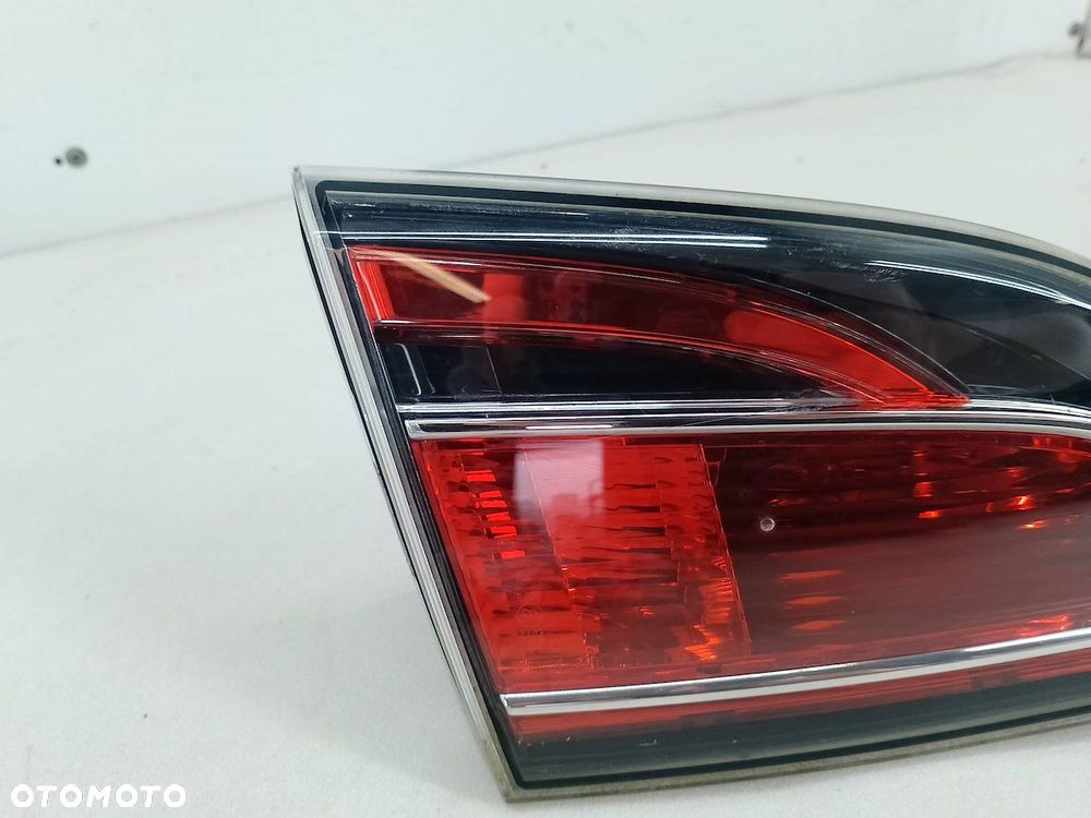 LAMPA TYLNA LEWA W KLAPE MAZDA 6 ( 07-13 ) GS2A-513F0 132-41095 KOMBI - 3