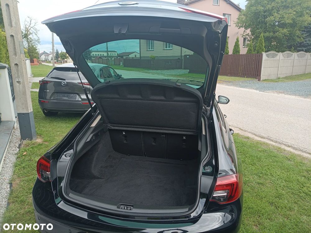 Opel Insignia 2.0 T Business Elegance S&S - 33