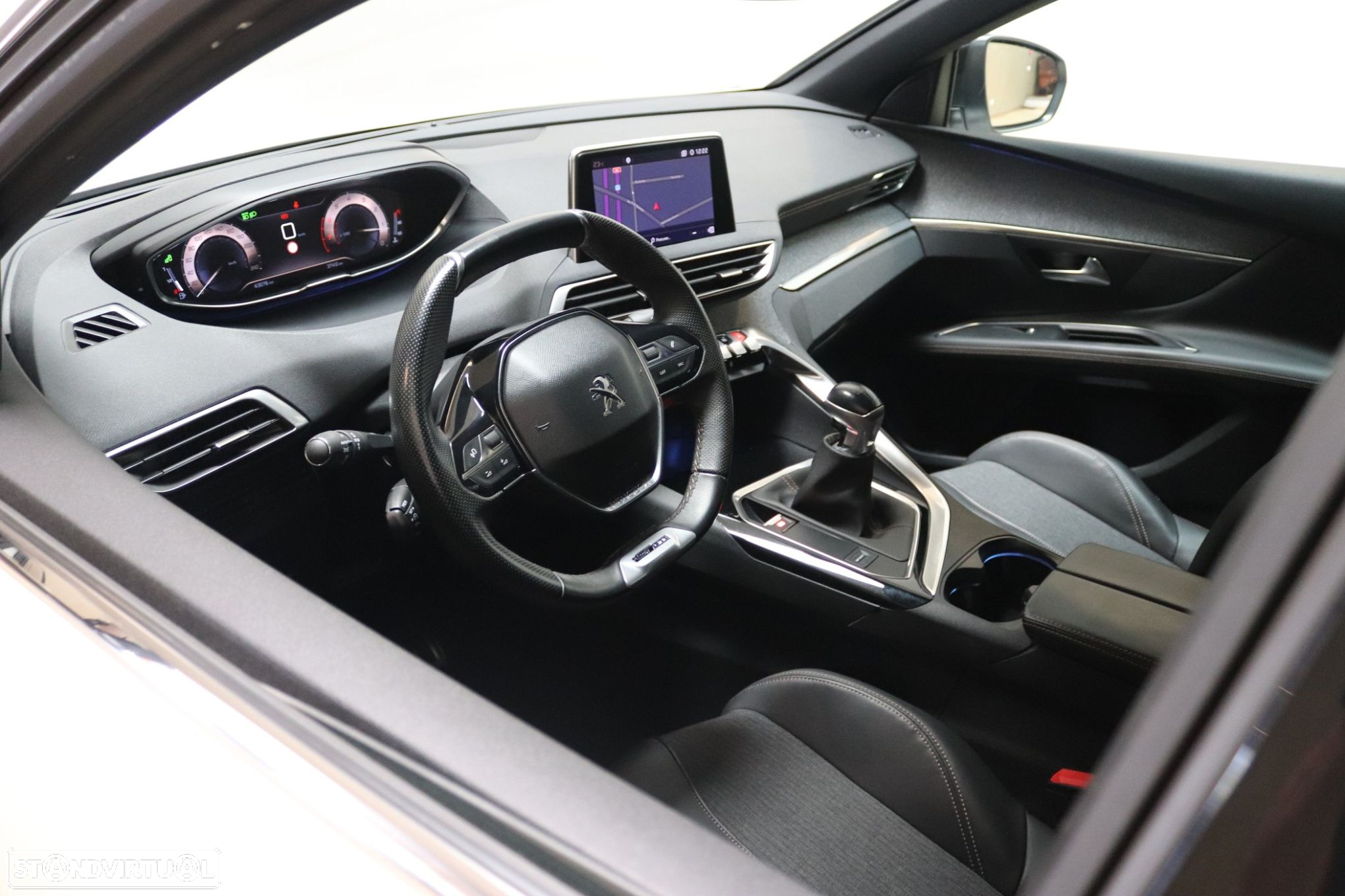 Peugeot 3008 1.2 PureTech GT Line - 4