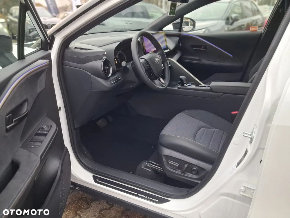 Toyota C-HR 2.0 Hybrid Dynamic Force Executive - 13