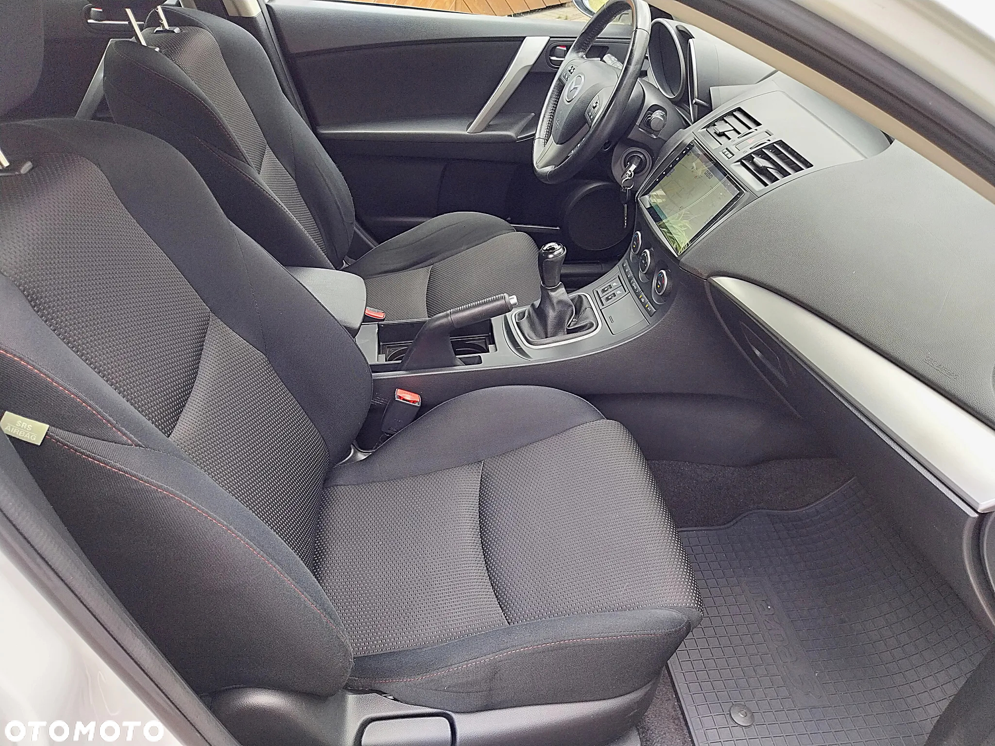Mazda 3 1.6 Exclusive + - 7