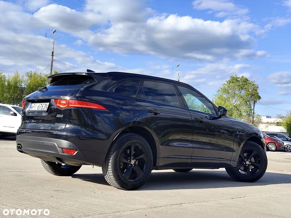 Jaguar F-Pace 20d AWD Chequered Flag - 5