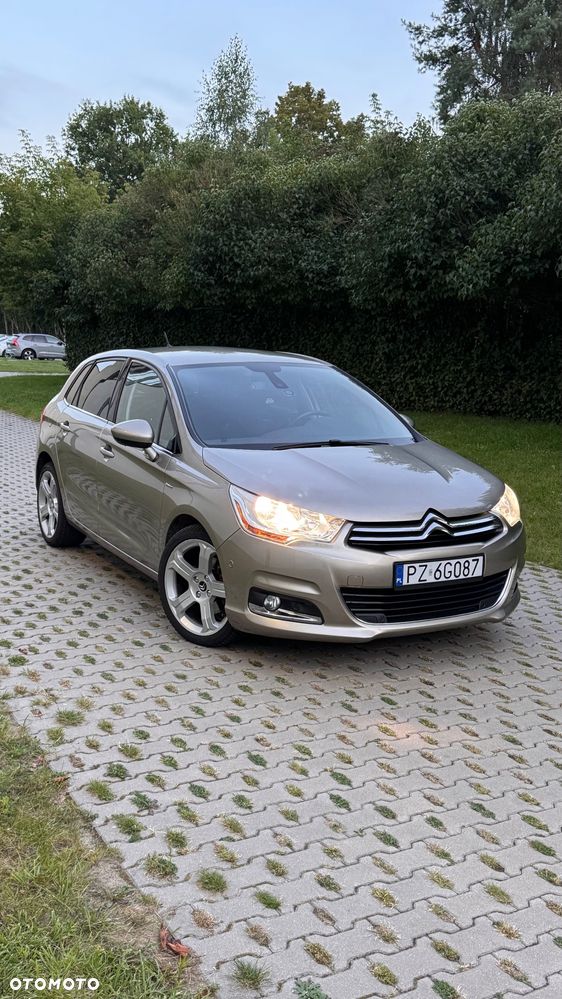 Citroën C4 2.0 HDi Exclusive - 13