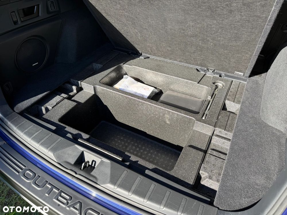 Subaru Outback 2.5i Platinum (EyeSight) Lineartronic - 14