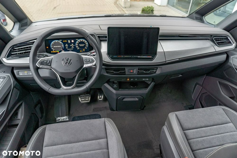Volkswagen Multivan - 21