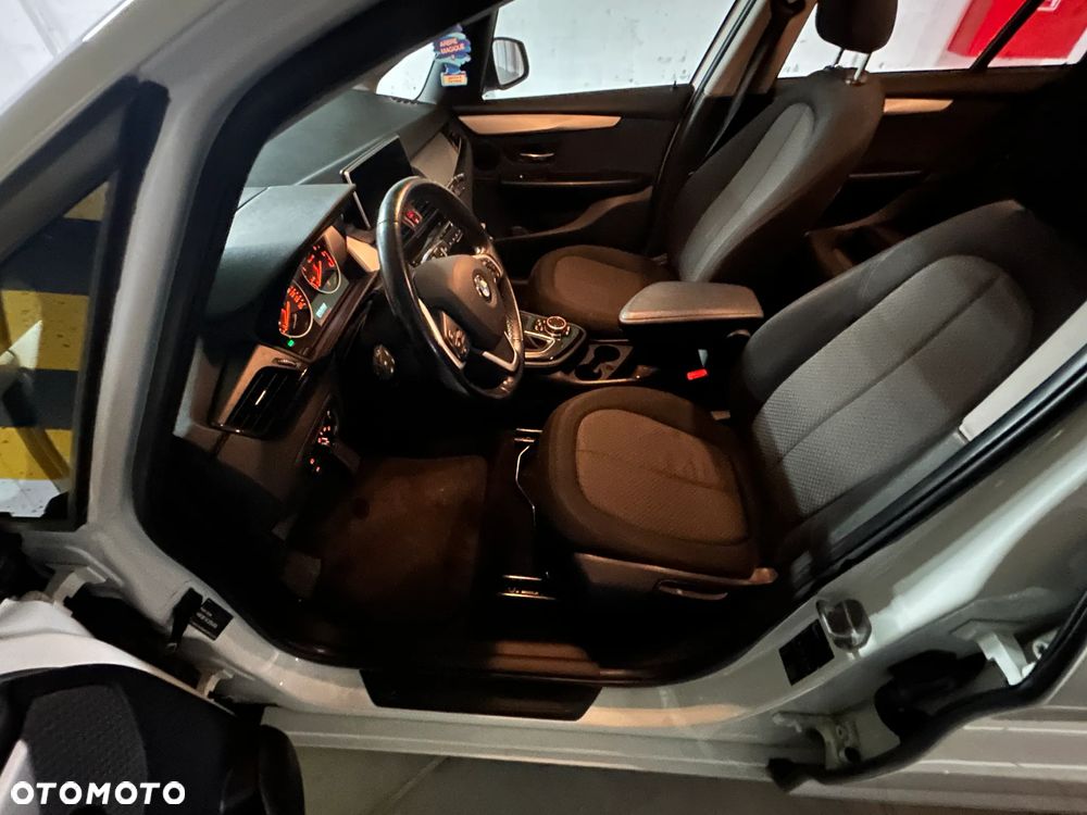 BMW Seria 2 218d GT Advantage - 24