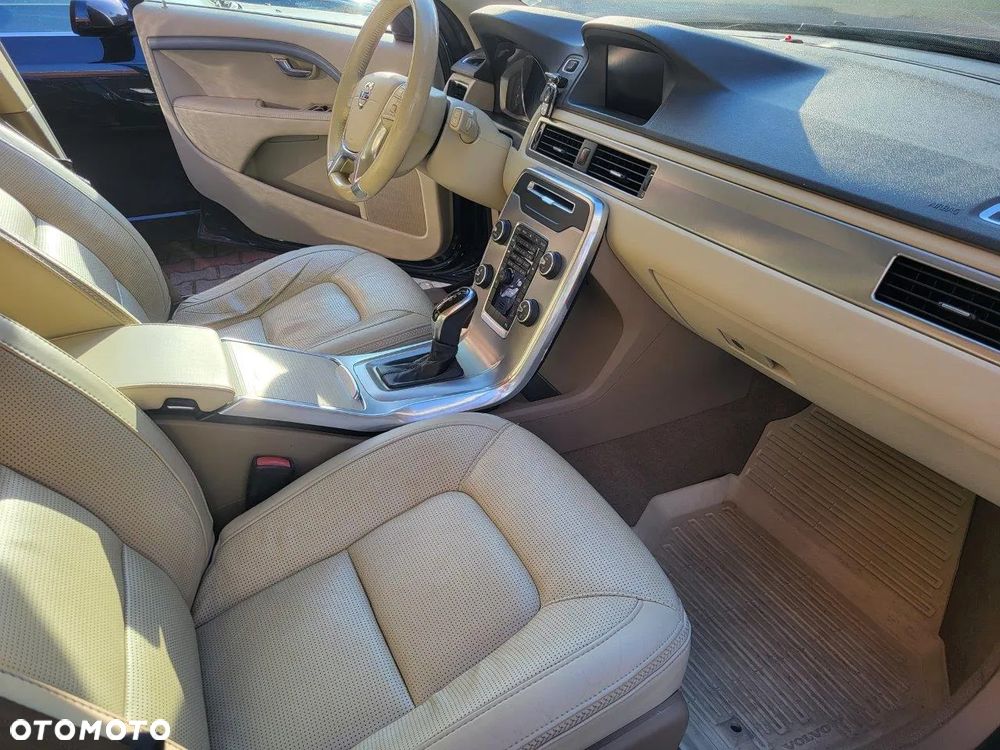 Volvo XC 70 D5 AWD Dynamic Summum - 6