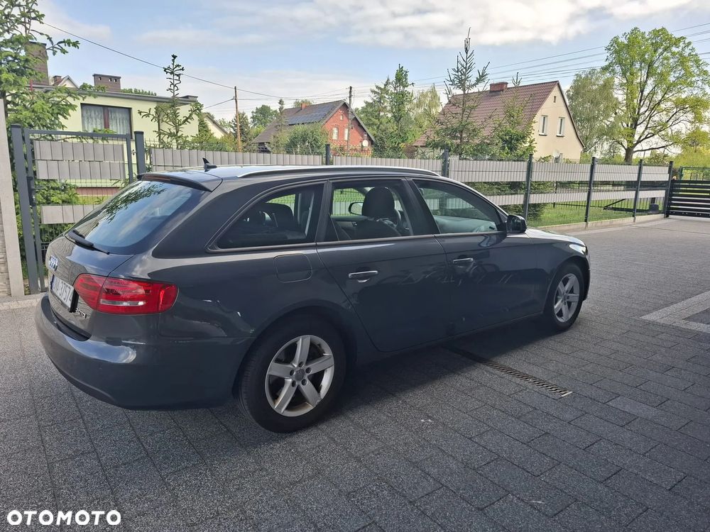 Audi A4 Avant 2.0 TDI - 17