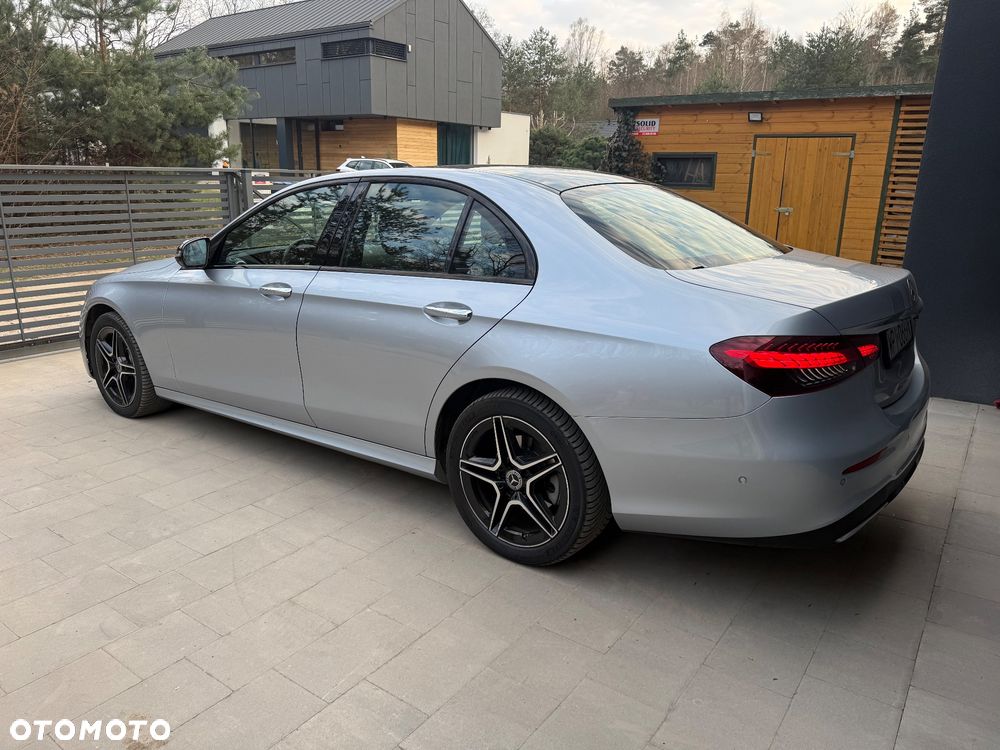 Mercedes-Benz Klasa E - 4