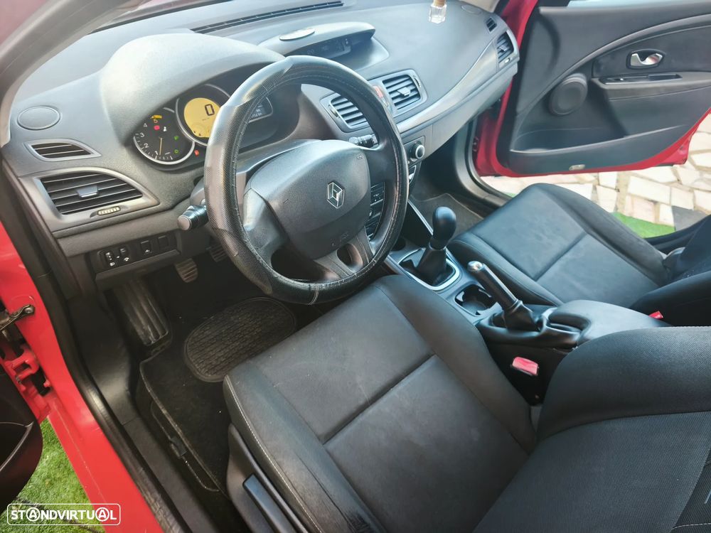 Renault Mégane Sport Tourer 1.5 dCi Dynamique - 15